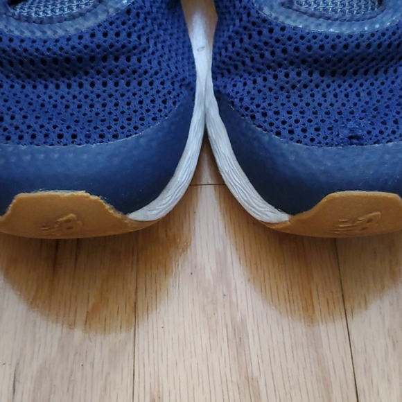 New Balance - Picture 4 of 7